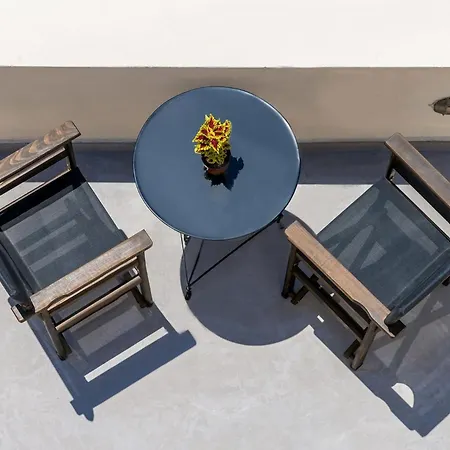 Charming Santorini 1 Bedroom Dragneel With Spacious Terrace Featuring Outdoor Hot Tub 빌라 피르고스